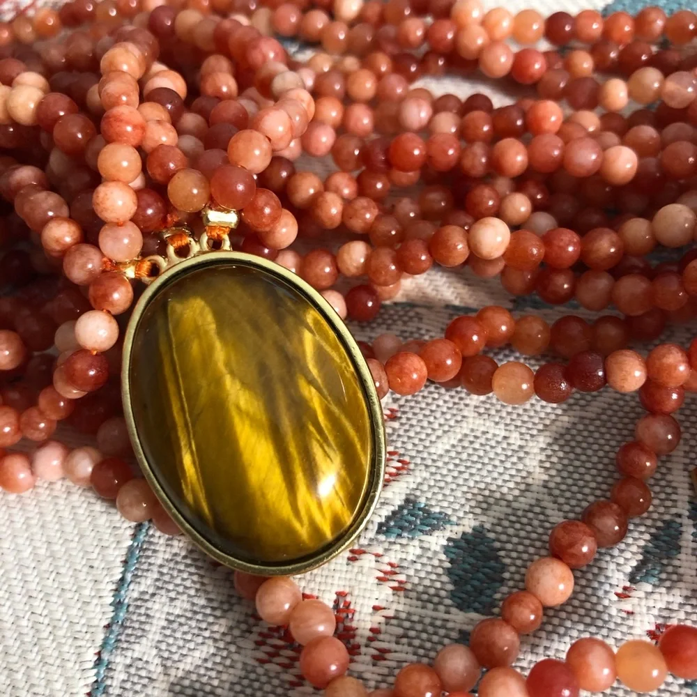 Carnelian necklace with tiger’s eye clasp‎